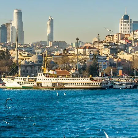 Отель Meydan Besiktas